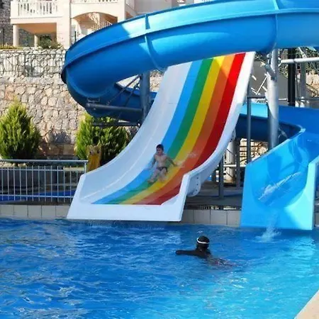 Bav Flamingo Country Club *